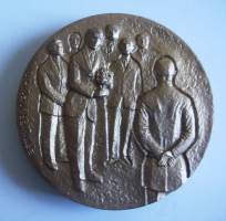 Rotary ( Erkki Eronen ) kullattu mitali taidemitali 70 mm