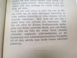 Tysk kultur i Afrika - Några blad ur kolonisationens historia -kirja esittelee saksalaisten siirtomaaherrojen julmia ja väkivaltaisia otteita alkuasukkaita