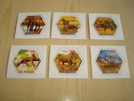 6 erilaista eläin postimerkkiä, 6-kulmaiset, omassa arkissa, vuodelta 2014, Tchad. Katso myös muut kohteeni mm. kymmeniä erilaisia Souvenir Sheet
