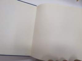 Петрозаводск - Petroskoi - Petrosavodsk 1972 -kuvateos - picture book