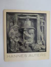 Hannes Autereen taidetta -the art of Hannes Autere, wood-carved reliefs