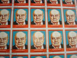 Winston Churchill, WWII, 2. maailmansota, täysi postimerkkiarkki, kookkaita postimerkkejä, Ajman, vuodelta 1972, harvinainen. Katso myös muut kohteeni mm. noin