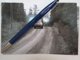 Rallikilpailu - Lancia -valokuva / rally photograph