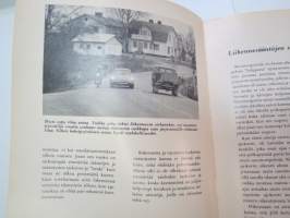 Moottoripyöräilijän liikenneopas -traffic guide for the motorcyclist