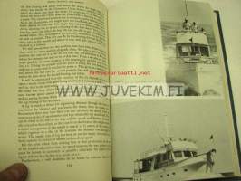 Motor yachting and boating