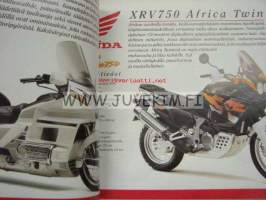 Honda 1996 moottoripyörät -myyntiesite