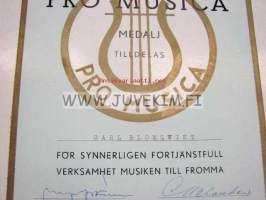 Skolornas Musiklärare R.F:s Pro Musica Medalj Carl Blomqvist -mitalin myöntokirja