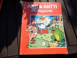 Anu &amp; Antti Pilvikaupunki 4/84