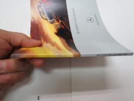 Mercedes-Benz - Die Cabriolets der CLK-Klasse 2002 -myyntiesite saksaksi / brochure in german