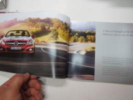 Mercedes-Benz - The SL-Class 2011 -myyntiesite engalnniksi / brochure in english