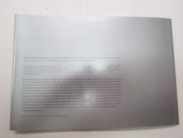 Mercedes-Benz - The SL-Class 2011 -myyntiesite engalnniksi / brochure in english
