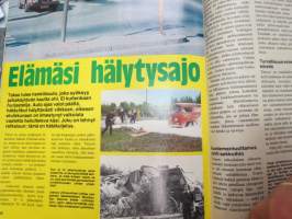 Moottori 1976 nr 8, sisältää mm. seur. artikkelit / kuvat / mainokset; Valkoinen vaate hätämerkkinä - = SOS - hätäajo - sopiva idea Suomeenkin?, Puola