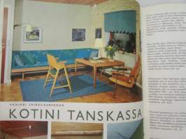 Kaunis Koti 1967 nr 5, sis. mm. seur. artikkelit / kuvat / mainokset; Carl Gustav Hiort af Ornäs, katso sisältö tarkemmin kuvista.
