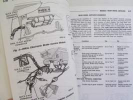 Chrysler Motors Dodge Trucks D&amp;W 150-350 Ramcharger Service Manual 1989 -Korjaamokäsikirja