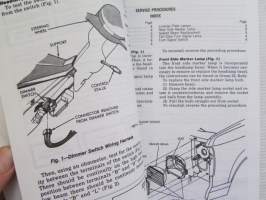 Chrysler Motors Dakota Trucks 2WD and 4WD Pickups Service Manual 1989 - Rear-Wheel-Drive Truck  -Korjaamokäsikirja