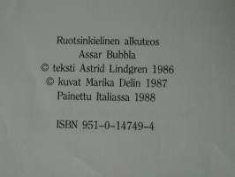 Kompa Kamppinen  eli olipa vähällä jäädä kirja Peppi Pitkätossusta kokonaan tulematta.