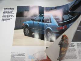 Mazda 323 1981 -myyntiesite  / sales brochure