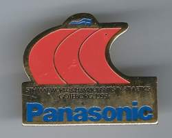 Panasonic - pinssi rintamerkki