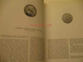 Mitaleita Helsingin Yliopiston kokoelmista 1640-1990