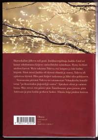 Koivu ja tähti, 2002. 1.p. Myös rakuuna Tukeva etsi lampun ja luki kolme kirjettä. Siinä missä Jaakko oli täynnä elämää ja onnea, Tukeva oli epätoivoa täynnä.