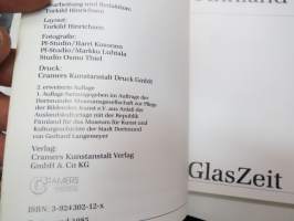 Glas Zeit - Timo Sarpaneva Finland - Finnisches Museum für angewandte Kunst - Ahlström - Iittala Glashütte -näyttelykirja / exhibition book