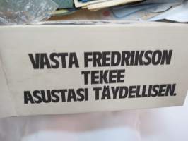 Ylioppilaslakki, Fredriksonin Lakkitehdas, nimikoitu, mutta käyttämätön pakkauksessaan, koko 58 -hat