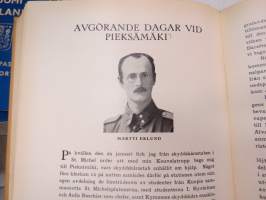 Finlands frihetskrig minnen och upplevelser I-II -memories and stories from the war of indepence