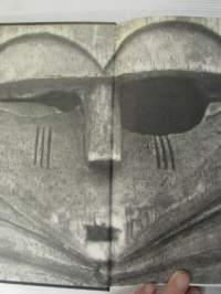 The Art of Africa Tribal Masksfrom the näpster museum, plaque