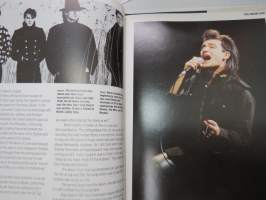 U2 - 15 years story of rock sensation -picture book -kuvakirja yhtyeen uralta