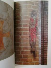 Pernå Kyrka -  Pernajan kirkko -kuvitettu opas