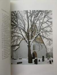 Pernå Kyrka -  Pernajan kirkko -kuvitettu opas