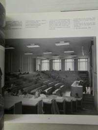 Yliopiston Helsinki - University architecture in Helsinki