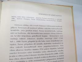 Kirja on kohtaloni -books / reading related short stories