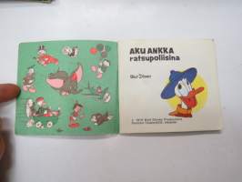 Aku Ankka ratsupoliisina - Walt Disney Minnikirjat nr 33