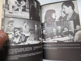 Yleisradion vuosikirja 1972-1973, seikkaperäinen selvitys Yleisradiomme toiminnasta ja ohjelmarakenteesta -Finnish Broadcasting annual