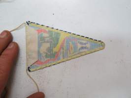 Uusikaupunki -matkailuviiri / matkamuistoviiri, pikkukoko -souvenier pennant