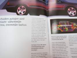 Audi-mallisto 1995 -myyntiesite / sales brochure