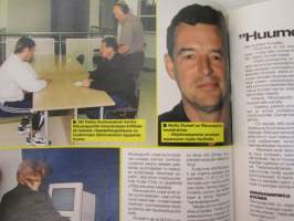 Alibi 2000 nr 10, sis. mm. artikkelit / kuvat / mainokset; Romanian massa vankilanjohtaja suomalaisessa linnassa, Tallinnan suomalainen Kari Huhtala minulta on