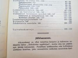 Äidinkielen oppikirja kansakouluja varten -grammar book