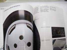 Audi 90 1988 -myyntiesite / sales brochure