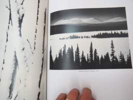 Kauneimmat maisemat -photo book