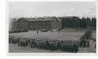 Joukot järjestäytyvät Jatkosota - valokuva  6x9 cm