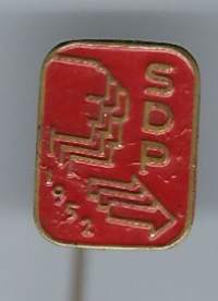 SDP 1952 - neulamerkki  rintamerkki