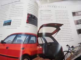 Toyota Carina E 1994 -myyntiesite / sales brochure