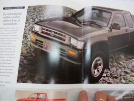 Toyota Hilux 1993 -myyntiesite / sales brochure