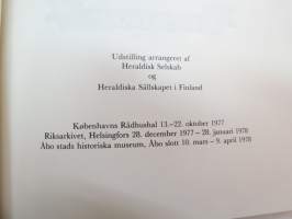 Finsk heraldik i nutiden -näyttelykirja -heraldry exhibition book with articles