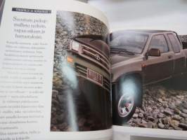 Toyota Hilux 1993 -myyntiesite / sales brochure