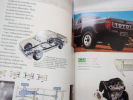 Toyota Hilux 1993 -myyntiesite / sales brochure