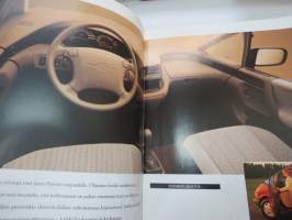 Toyota Previa 1995 -myyntiesite / sales brochure