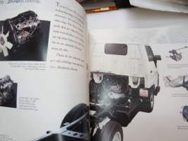 Toyota Dyna 1992 -myyntiesite / sales brochure